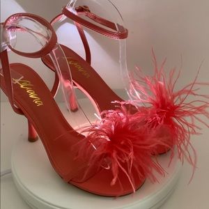 Color-Salmon with feather detailing